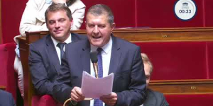 Question de M. Fabrice BRUN - Taxis et Transports sanitaires