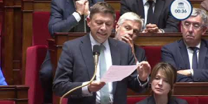 Question de M. Jean-Louis THIÉRIOT - Tribune Samuel Paty